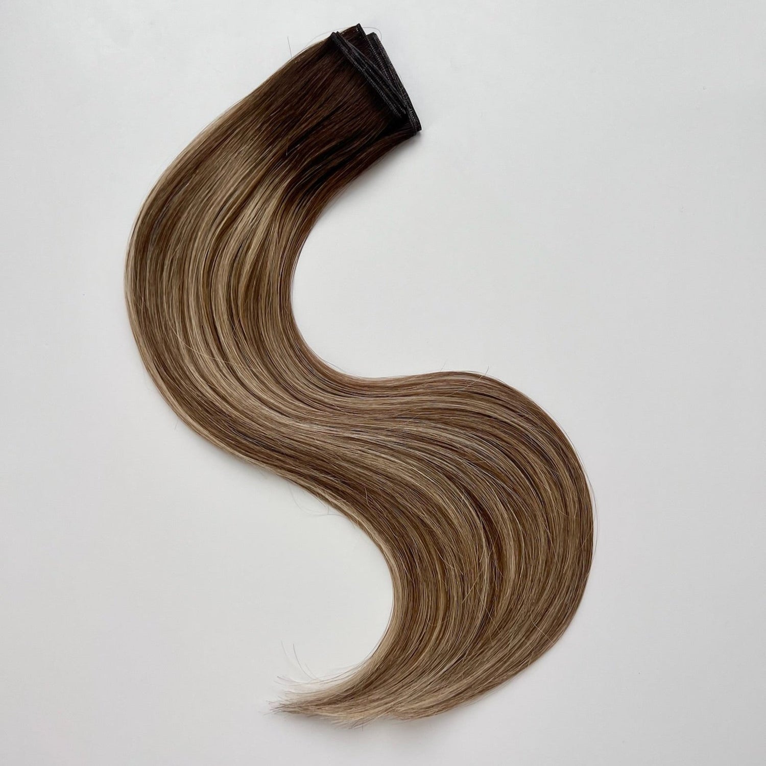 Terry color Siren Hair Extensions featuring a neutral Level 6 base with piano-keyed dimensional ends, including neutral Level 6 lowlights and Level 10 neutral/cool blonde highlights. Perfect for cooler blonde styles seeking added dimension.